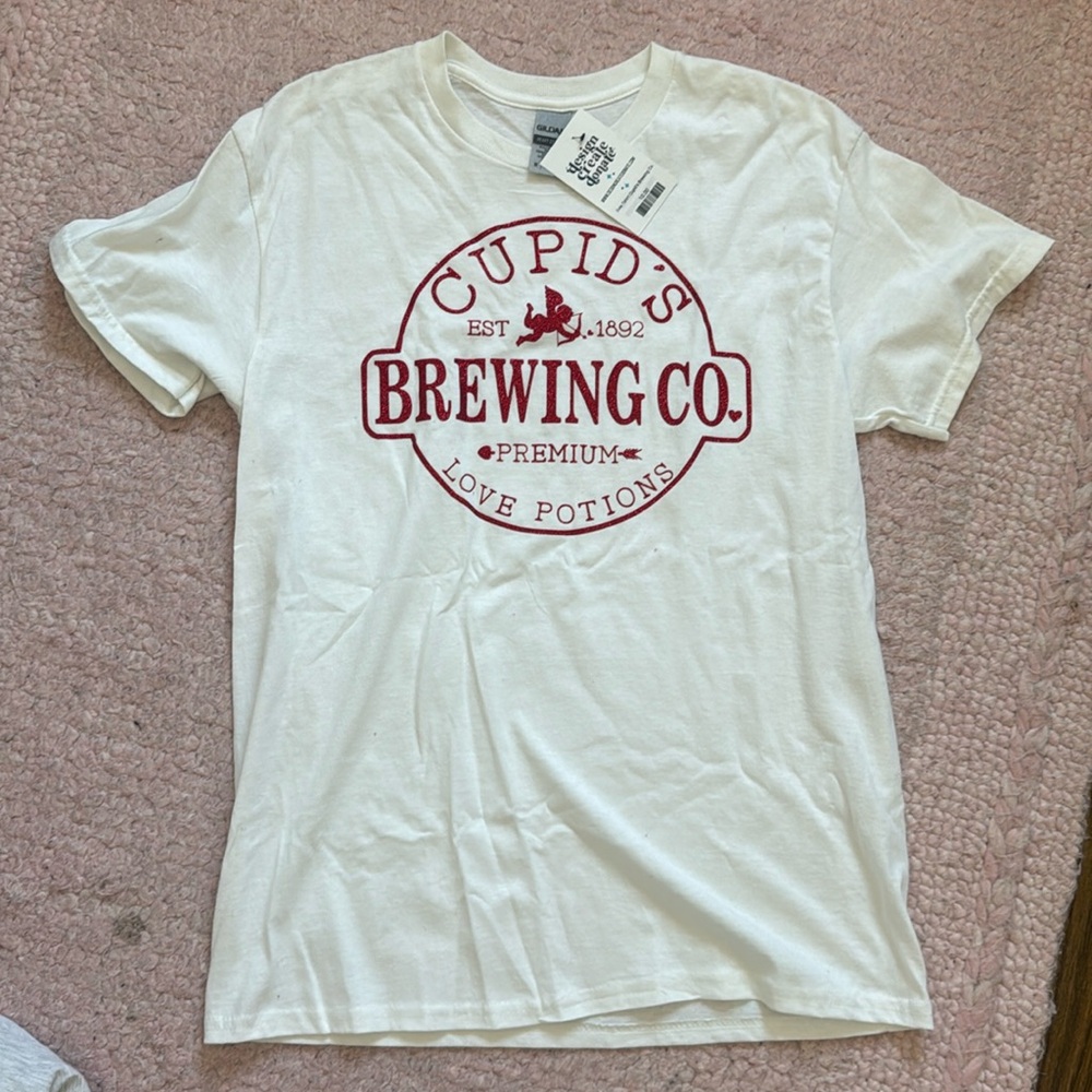 NWT Custom boutique Valentine’s Day shirt